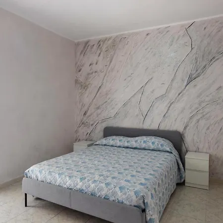 2 Bedroom Beautiful In Tronca Apartment Marina di Strongoli